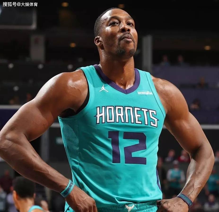 周定洋：我们全力想要赢得比赛，虽然只拿了1分但也满意（周定洋：拼尽全力争胜，虽仅取1分仍感满意）